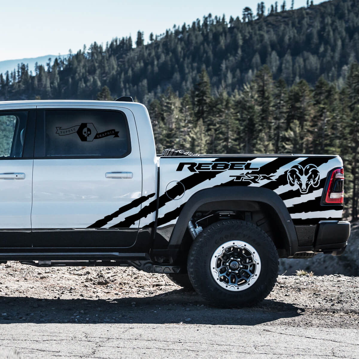 Paar Dodge Ram Head Rebel TRX 2021+ Großer Splash Grunge Ram Head Logo Truck Vinyl Aufkleber Aufkleber Bett Grafik

