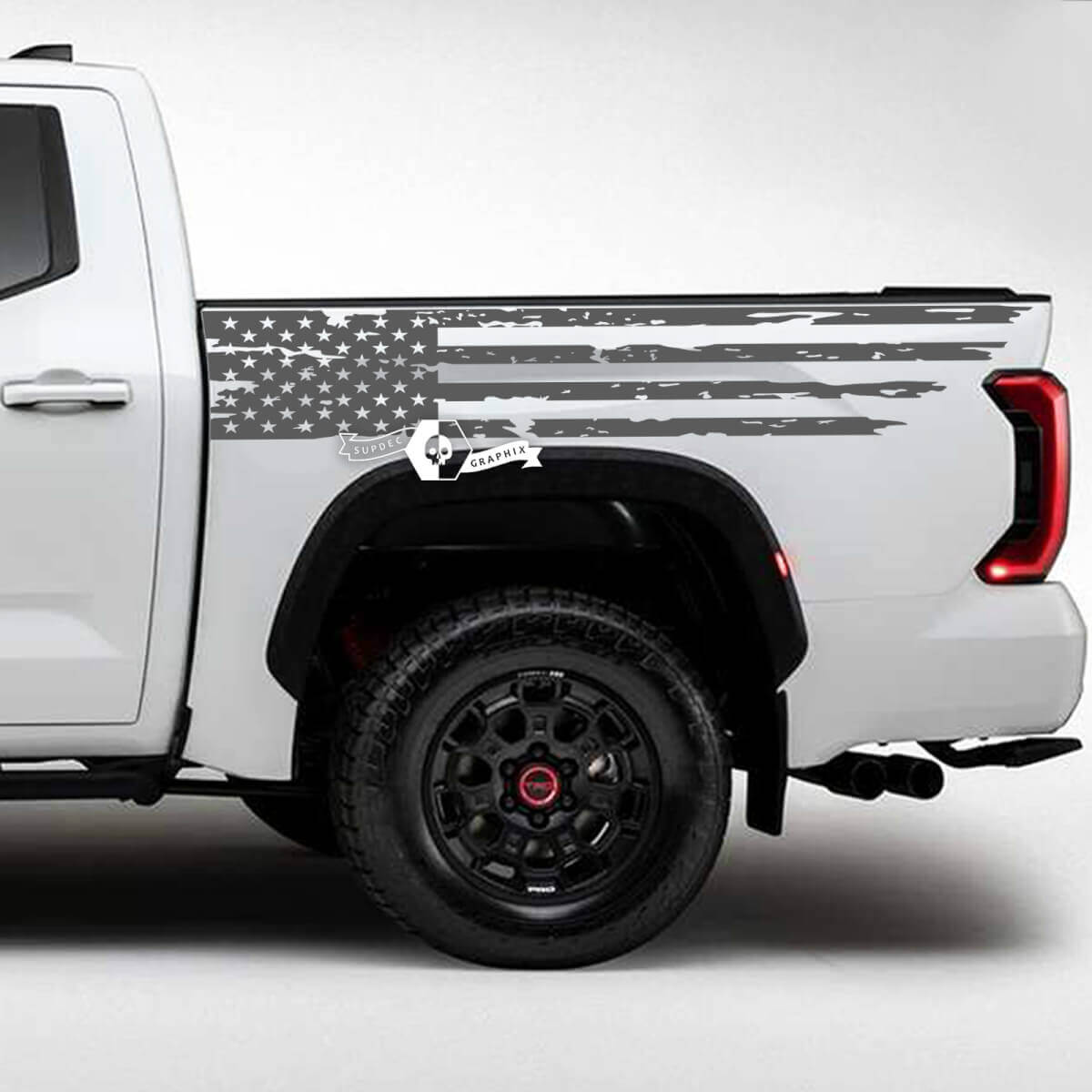 Paar Toyota Tundra Bed Side Rear Fender USA Flag Destroyed Grange Stripes Vinyl Aufkleber Aufkleber
