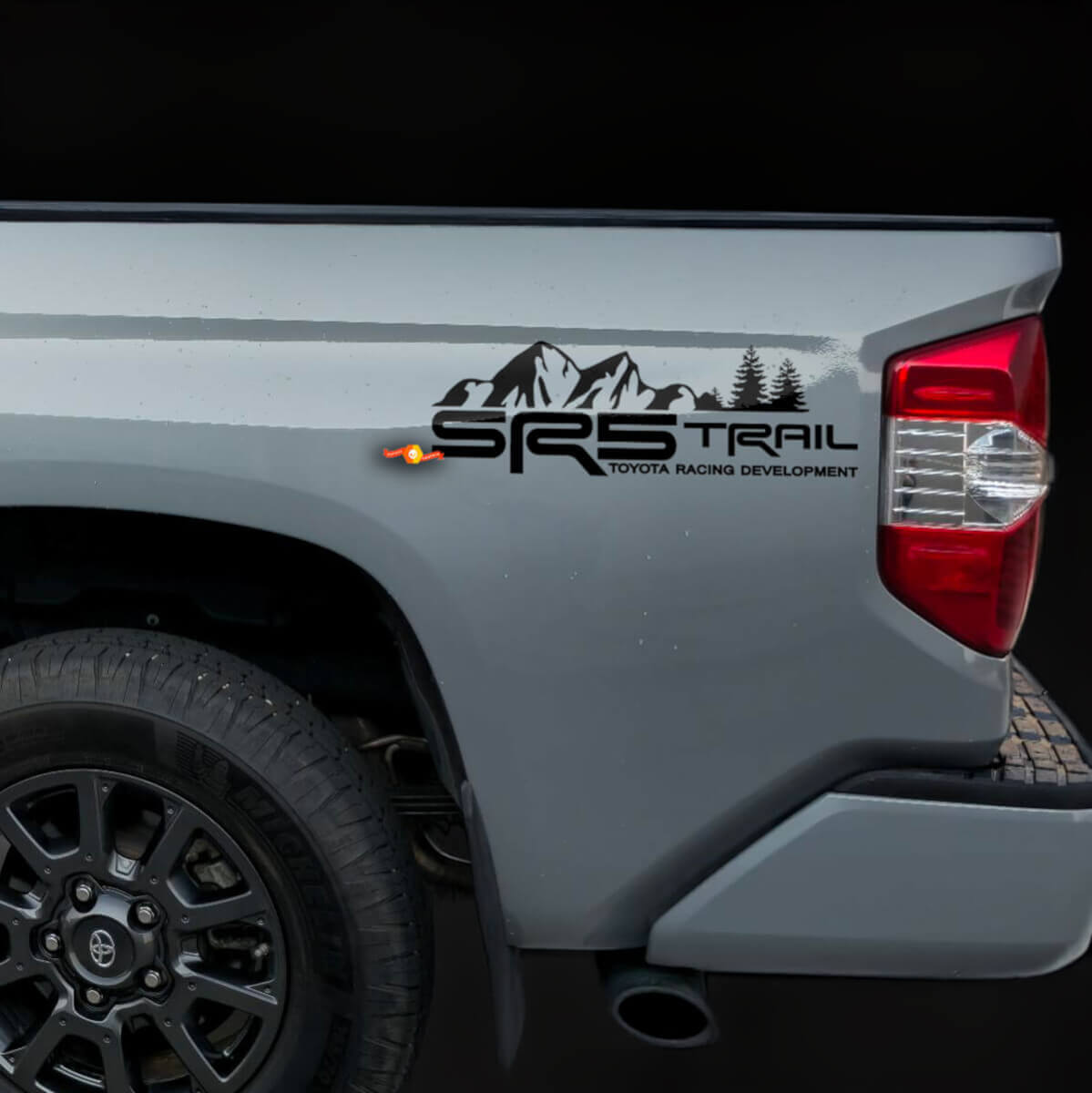 SR5 Trail Mountain Style Vinyl-Aufkleberset für die Seitenwände von Toyota Tacoma Tundra