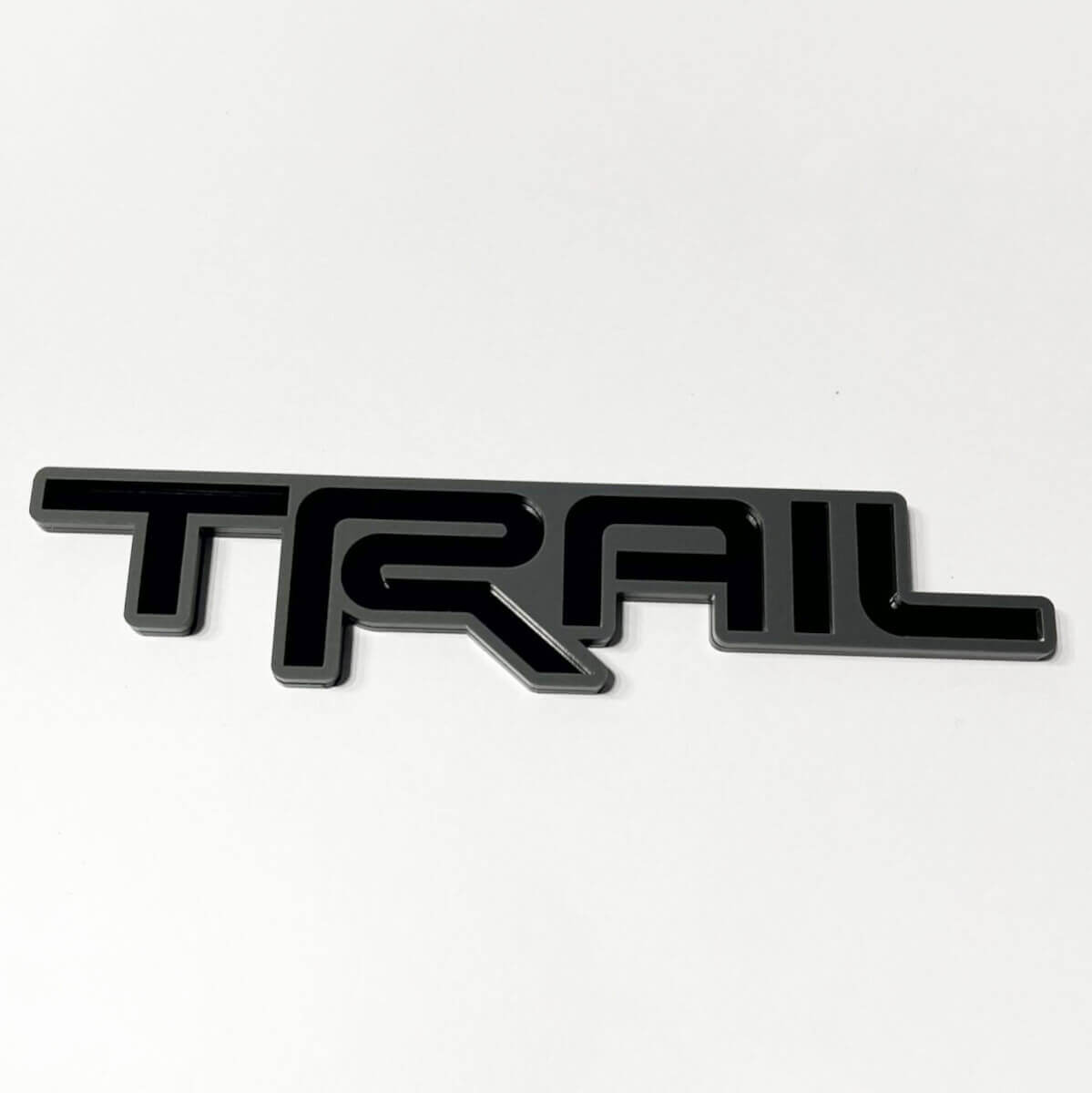 TRAIL 3D Abzeichen Kotflügel Heckklappen-Emblem 2 für Toyota TRD
