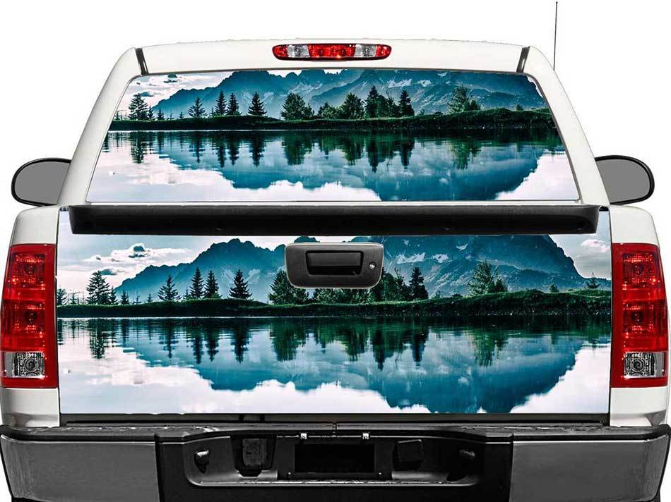 Berge See Landschaft Heckscheiben- oder Heckklappen-Vinylaufkleber für LKW