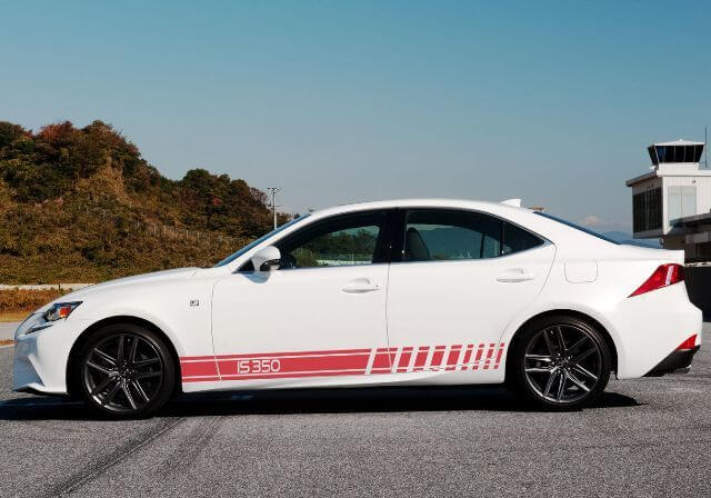 2 x mehrfarbige Grafiken IS350 Symbol Sport Car Racing Vinyl-Aufkleber