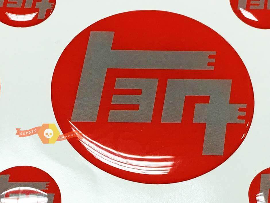 TEQ Rot mit grauem Toyota Domed Badge Emblem Resin Domed Decal Aufkleber für 4Runner FJ Cruiser