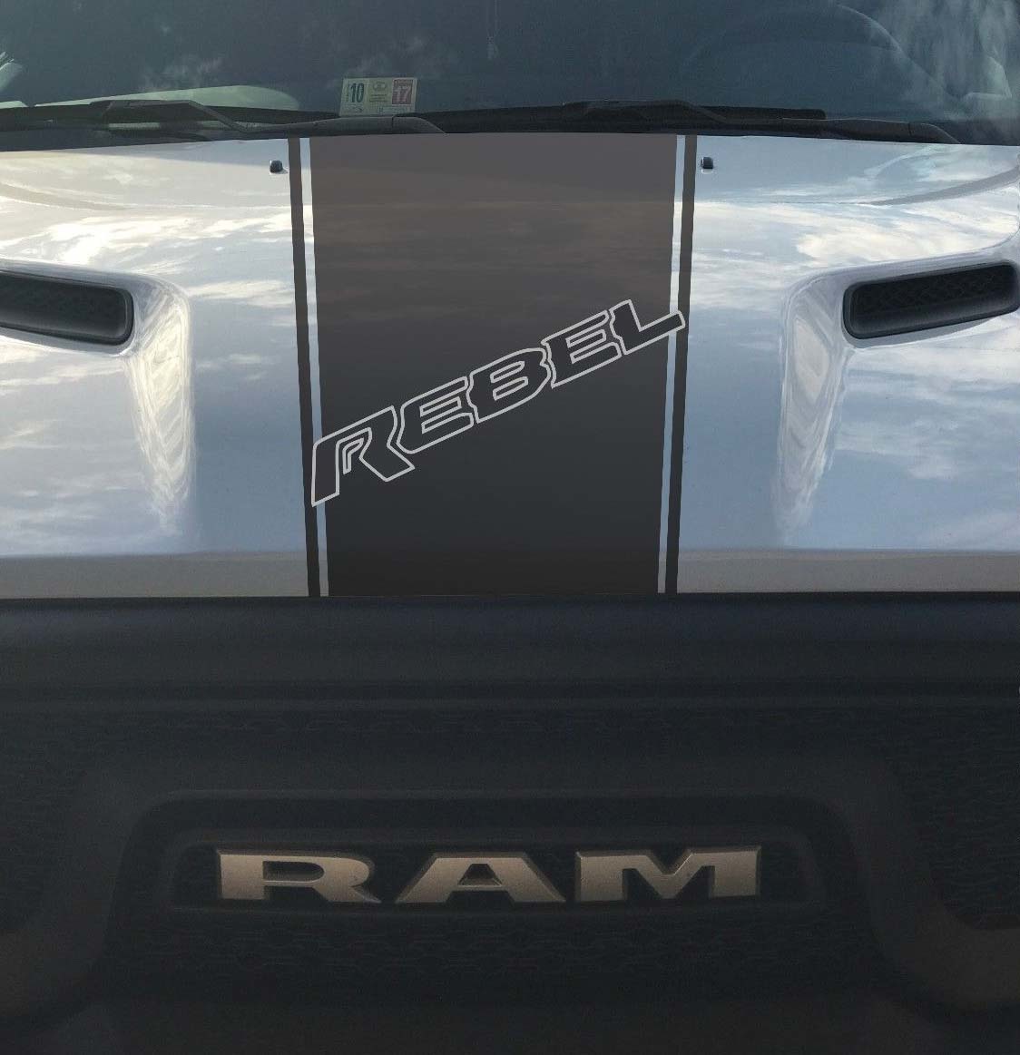 Dodge Ram Rebel Hemi 5.7 L Vinyl-Aufkleber Motorhaube Rennstreifen, Werksstil 2023