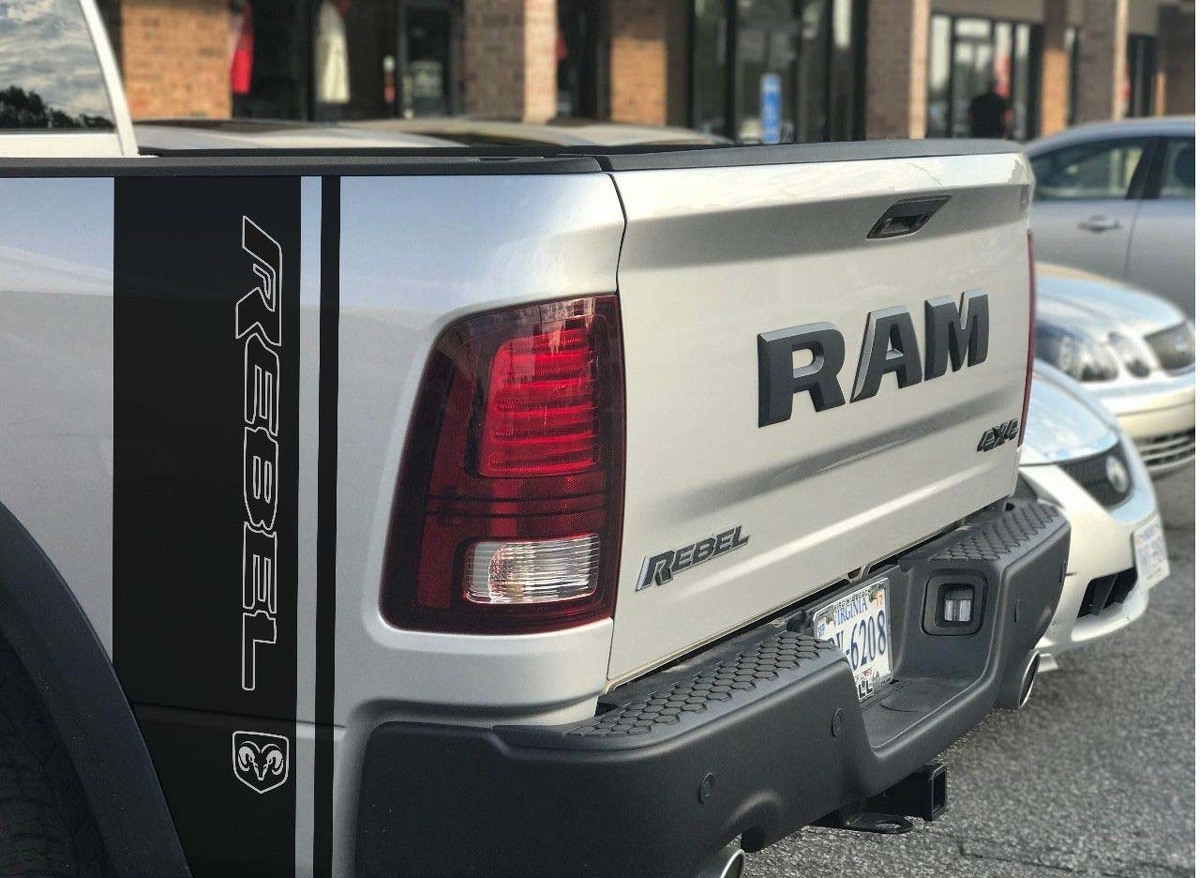 Rebel-Schriftzug Hemi-Logo Streifen Seitenvinyl-Aufkleber für Dodge Ram 1500