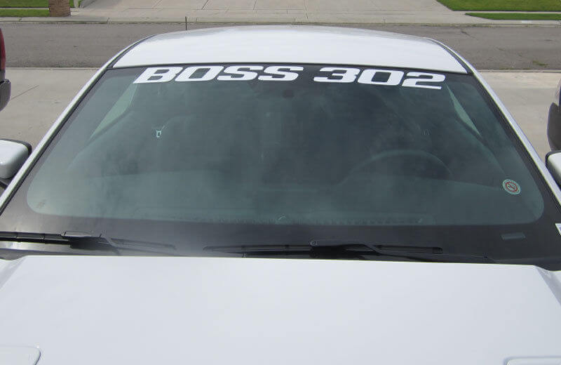 FORD MUSTANG BOSS 302 WINDSCHUTZSCHEIBENBANNER – 2012–2020 SCHEIBENAUFKLEBER VINYLAUFKLEBER