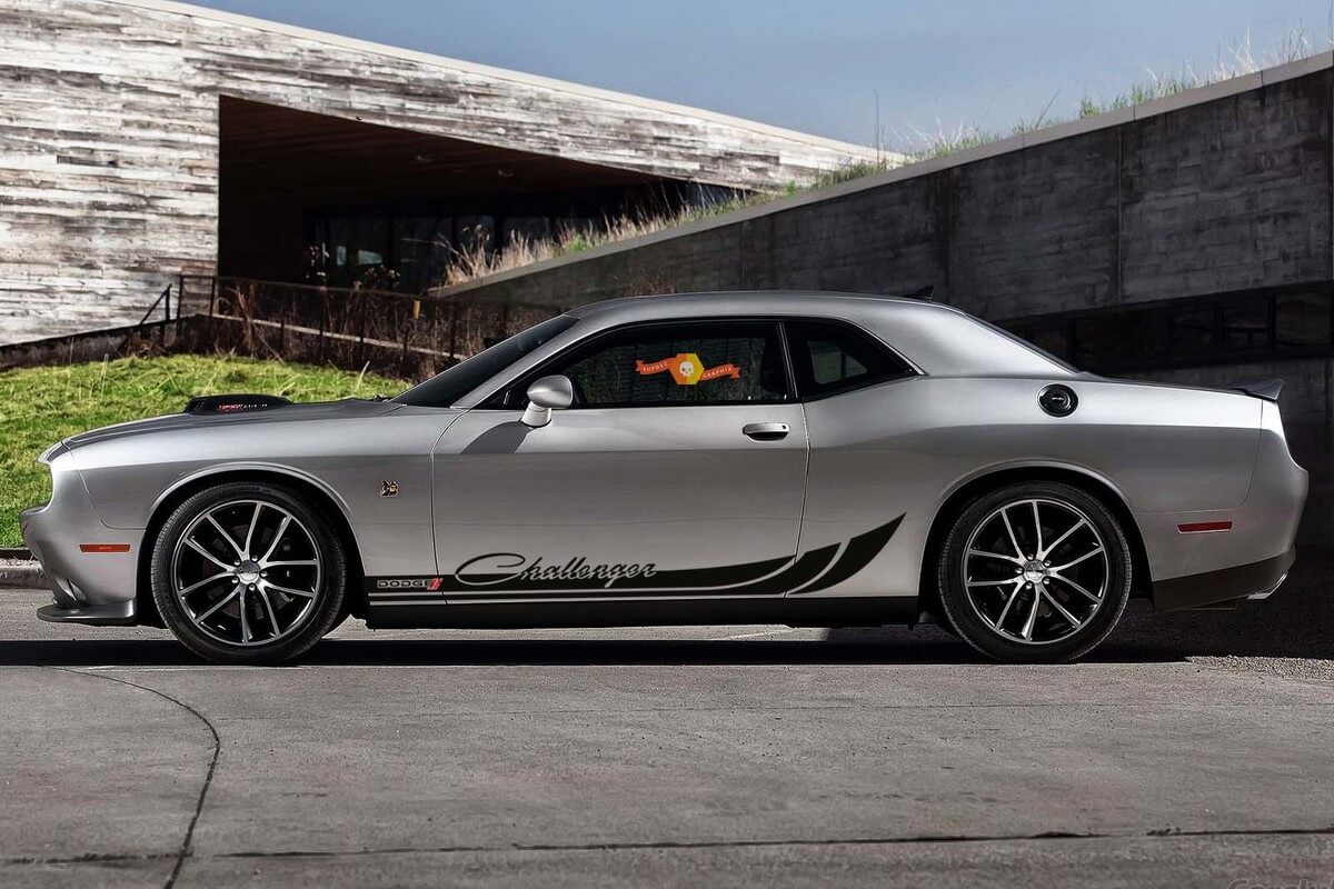 DODGE CHALLENGER 2x Racing Stripe Grafik-Vinyl-Körperaufkleber Aufkleber Logo 2 Farben
