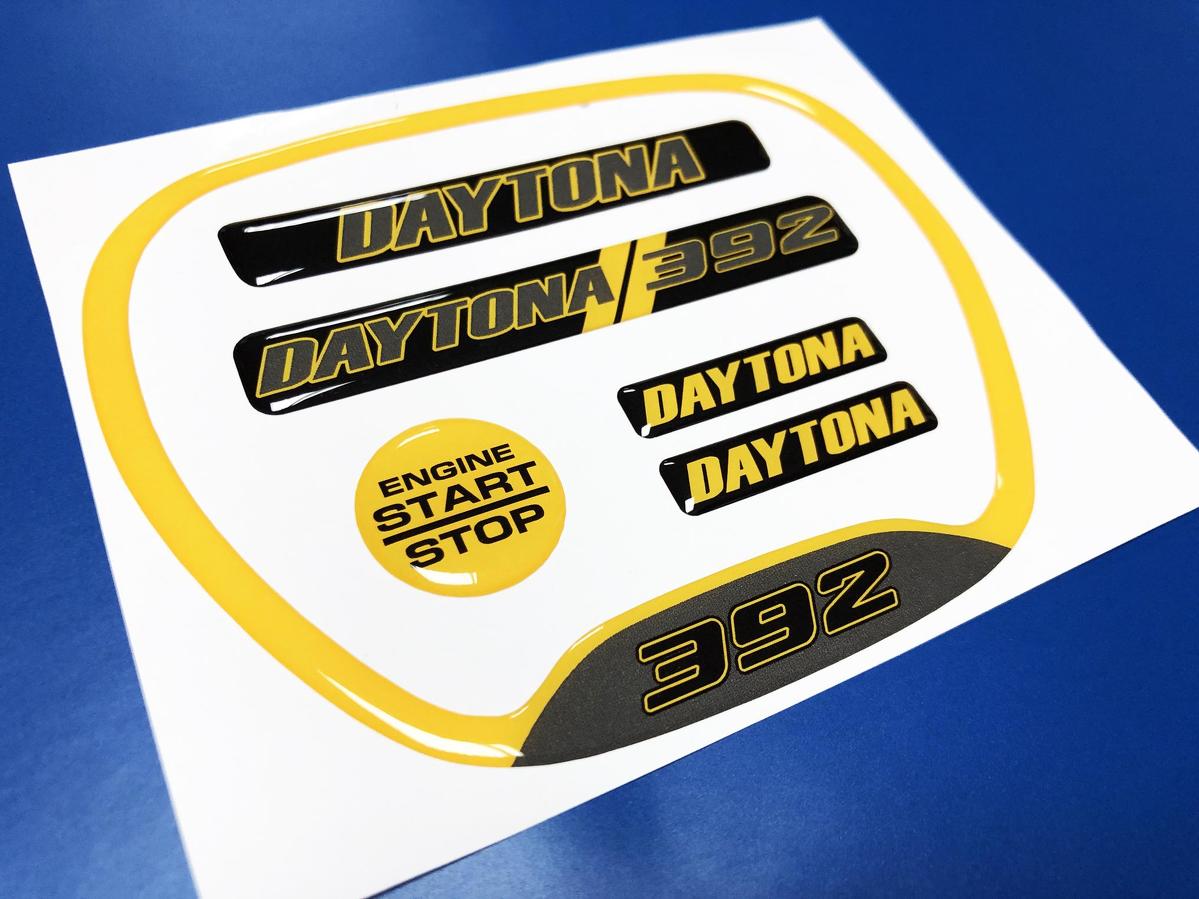 Satz Daytona 392 Yellow Steering WHEEL TRIM RING Emblem gewölbter Aufkleber Aufkleber Charger Dodge
