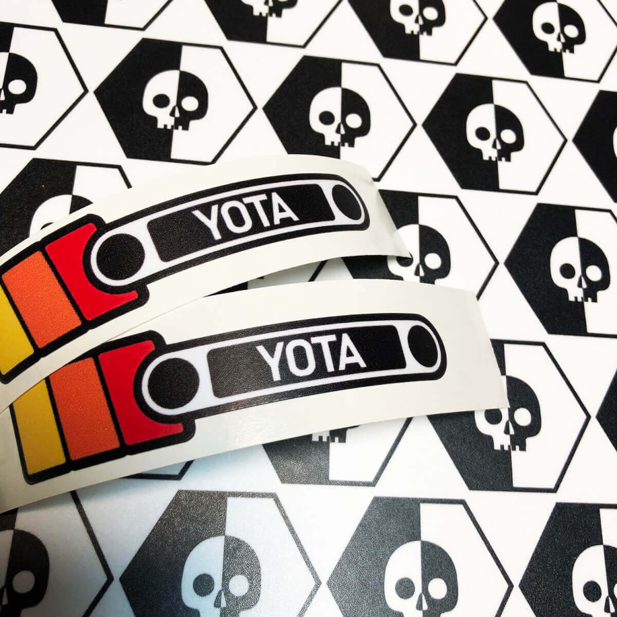 YOTA Vintage-Stil Streifen Vinyl-Aufkleber Paar für Toyota FJ Cruiser