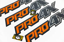 PRO-4X Vinylaufkleber für Nissan Titan_2