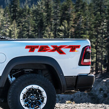 Benutzerdefinierter Text Topografischer Stil Nachttisch Vinylaufkleber-Set für Dodge Ram Rebel 1500 TRX_2