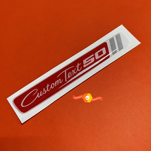 50th Anniversary Red Silver Script Custom Text Domed Insert — Vinylaufkleber (Lenkrad) für Dodge Challenger_2