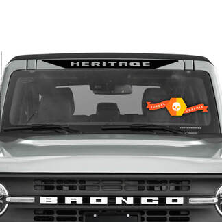 Vinyl-Aufkleber mit Bronco Heritage-Logo über dem Windschutzscheibenbanner

