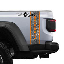 Jeep Gladiator-Logo, topografische Karte, Vinyl-Grafik mit Streifen auf der Rückseite, 3 Farben
 2