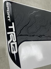 Toyota Tacoma TRD Off Road Sport PRO Hood Scoop Racing 2 Farben Aufkleber Aufkleber Grafik 2016–2024
 3