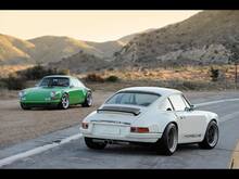 Porsche 911 Zwei-Ton-Klassik-Seitenstreifen-Logo-Aufkleber Decal Singer Style
 5