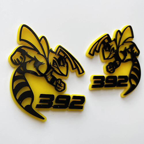 Hornet Bee 392 3D-Abzeichen, gelbes vs. schwarzes Fender-Abzeichen-Emblem
