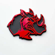 3D Rhino Angry Logo Badge – individuelles Fender-Emblem für Autos, LKWs und SUVs, Rot vs. Grau
 3