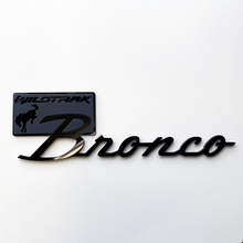 Bronco Wildtrak Fender Badges Heckklappen-Emblem 3D-Abzeichen Schwarz vs. Grau
 2