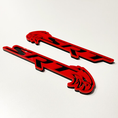 SRT Trackhawk 3D-Abzeichen Black vs Grey Fender Badges Emblem 2

