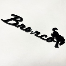 Bronco Fender Abzeichen Heckklappe Emblem 3D Abzeichen Grau gegen Schwarz
 4