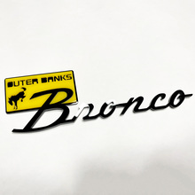 Bronco Outer Banks Fender Abzeichen Heckklappe Emblem 3D Abzeichen Gelb gegen Schwarz
 3