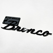 Bronco Outer Banks Fender Abzeichen Heckklappe Emblem 3D Abzeichen Grau gegen Schwarz
 3