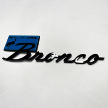 Bronco Wildtrak Fender Abzeichen Heckklappe Emblem 3D Abzeichen Schwarz gegen Blau
 4