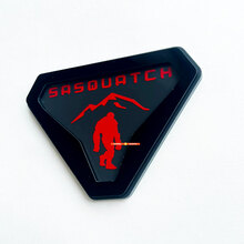 Sasquatch Yeti Bigfoot Fender Abzeichen Heckklappe Emblem 3D Abzeichen
 3