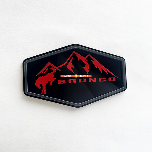 Bronco Mountains Edition Fender Abzeichen Heckklappe Emblem 3D -Abzeichen
 1