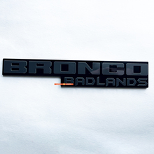 Fender Abzeichen Heckklappe Emblem 3D Abzeichen Schwarz gegen Grau für Bronco Badlands
 2