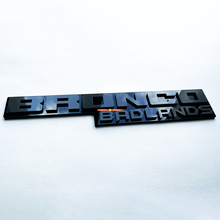 Fender Abzeichen Heckklappe Emblem 3D Abzeichen Schwarz gegen Grau für Bronco Badlands
 5