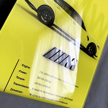 BMW M3 G80 Glänzendes Acryl-Garagen-Wandkunst-Panel 4