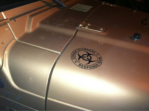 Zombie-Ausbruch-Reaktionsteam-Logo Kapuzen-Vinylaufkleber für Jeep Wrangler