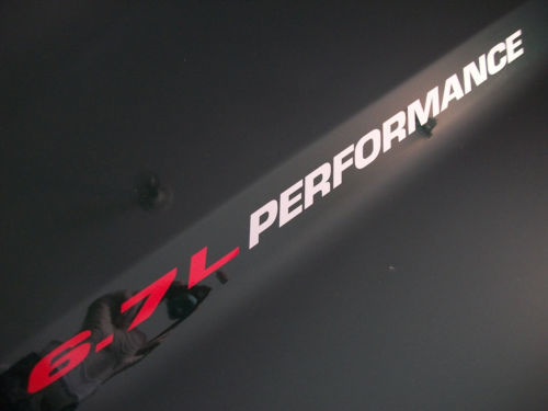 6.7L PERFORMANCE (Paar) Motorhaube Vinyl Aufkleber Aufkleber Emblem Dodge Ram Passend für Cummins