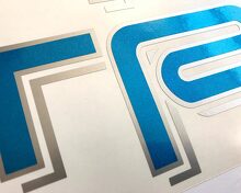 Toyota TRD 4X4 Off Road Tacoma Tundra Truck Decals Aufkleber Hellblau Metallic 2