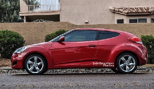 2 x mehrfarbiger Hyundai Performance Veloster Turbo Symbol-Aufkleber