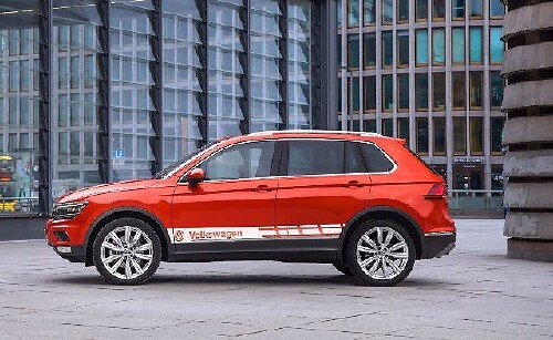 Mehrfarbiger Grafik-Tiguan/Atlas/Touareg-Autorennen-Aufkleber