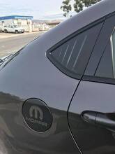Belüftungsstil Vinylaufkleber für hintere Seitenfenster für Dodge Dart 2013-2016_2