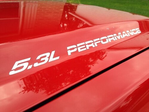 5.3L PERFORMANCE Motorhaubenaufkleber für Chevy GMC Silverado Sierra „NEW STYLE“
