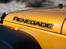 2 Stück RENEGADE 2-Farben Motorhaubenaufkleber Aufkleber Fender Grafik JEEP WRANGLER RENEGADE
 2
