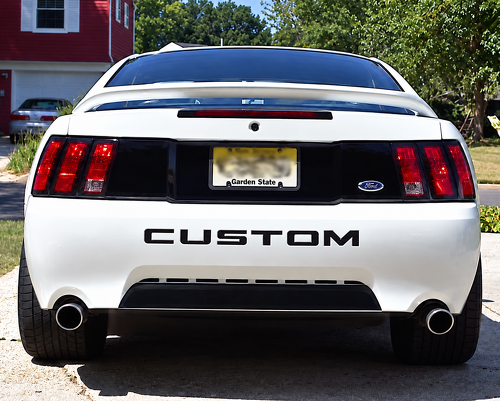 Solid Rear Trunk Lid Blackout Panel Kofferraum Vinylaufkleber für Ford Mustang 1999-2004