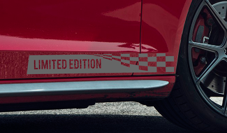 Limitierte Auflage – Vinyl-Aufkleber, Aufkleber, Emblem, karierte Rennflagge, passend für Ford PS24