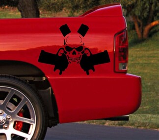 LKW-Auto-Vinyl-Aufkleber Rennstreifen Dodge Ram Heckbett Totenkopf-Logo Pistole auf beiden Seiten