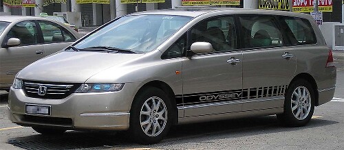 2 x mehrfarbige Grafik-Autorennen-Vinyl-Aufkleber für Honda Odyssey