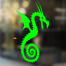 Drache mit spiralförmig gewickeltem Schwanz Universeller Vinyl-Aufkleber_3