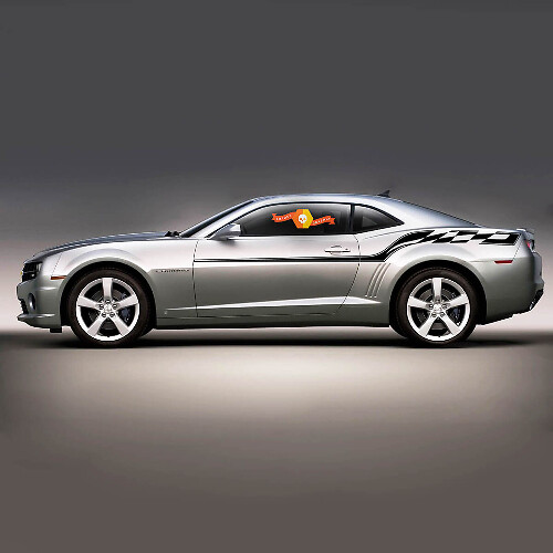 Chevrolet Camaro 2010–2015, seitliche Vinylstreifen im Checkered Flag-Stil
