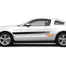 Benutzerdefinierter Text-Seitenakzent-Strobe-Streifen-Aufkleber für Ford Mustang 2005–2024
 2