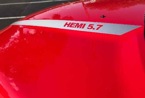 Hemi 5.7 Haubenstreifen Vinyl-Aufkleber-Kit für Dodge Ram 1500