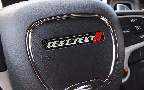 Scat Pack Style TEXT TEXT Red Honeycomb 392 TEXT Domed Strip — Vinylaufkleber (Lenkrad) für Dodge Challenger